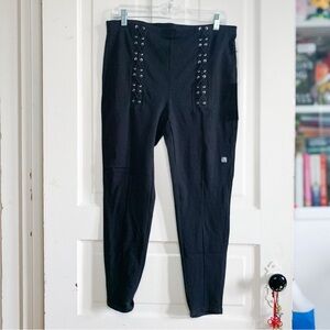 Women’s Express Leggings with Lacing Detail Size Large